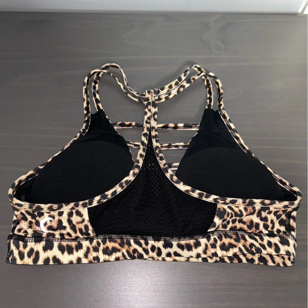 ZYIA Wild Pattern Strappy Sports Bra - Picture 2 of 4
